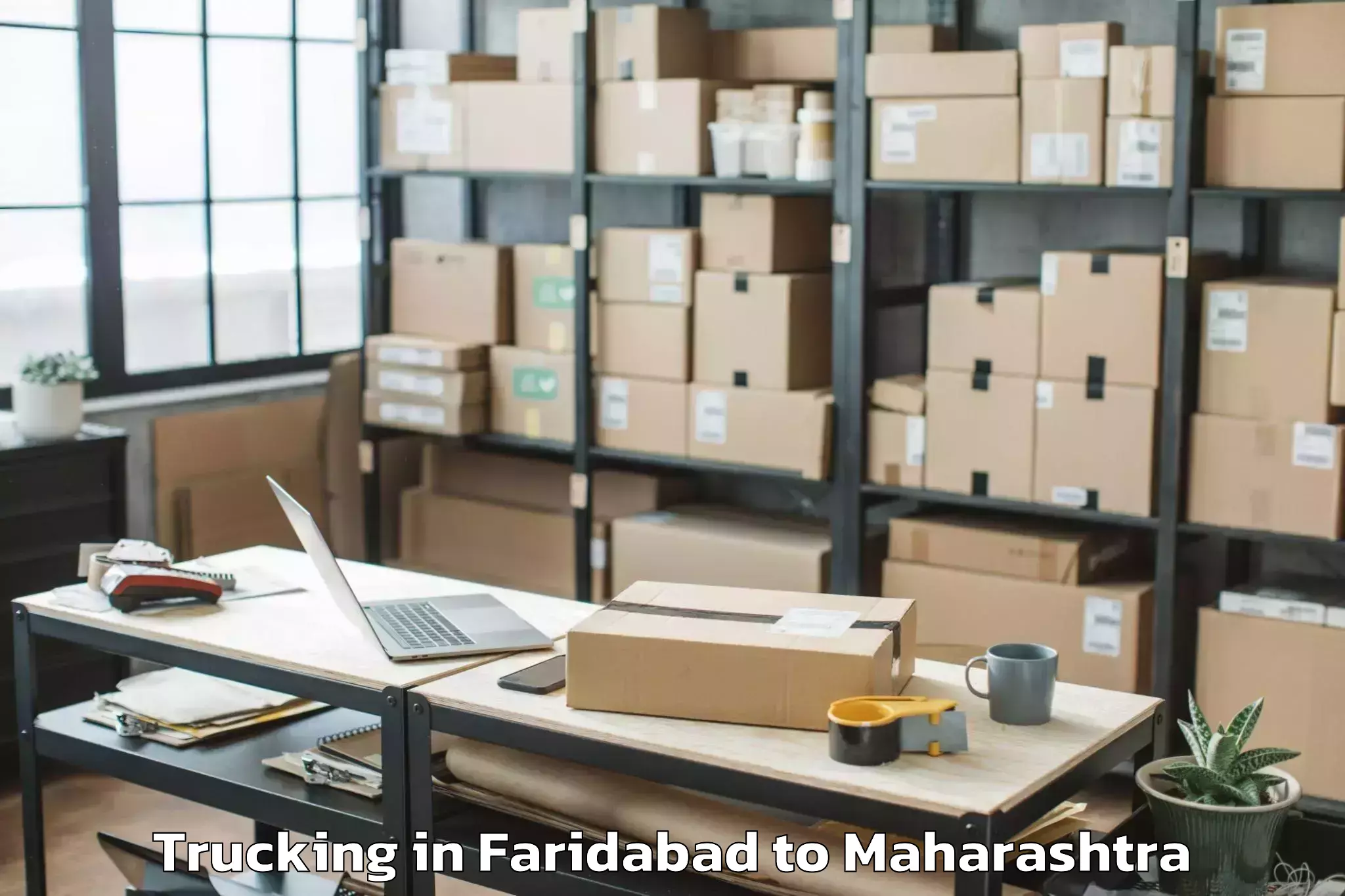 Professional Faridabad to Khandesh Central Mall Jalgaon Trucking